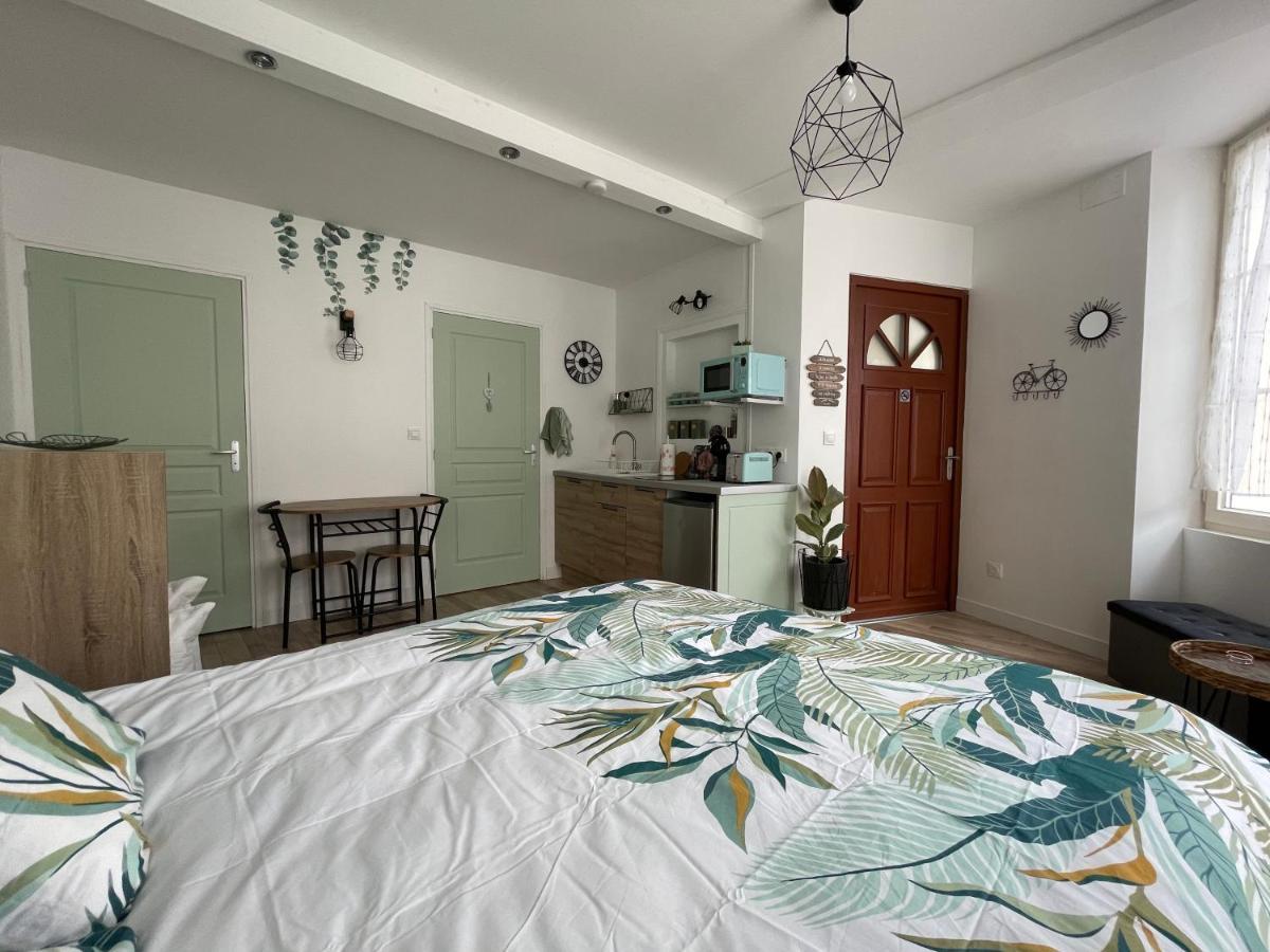 Studio De La Poterie Vermenton Extérieur photo
